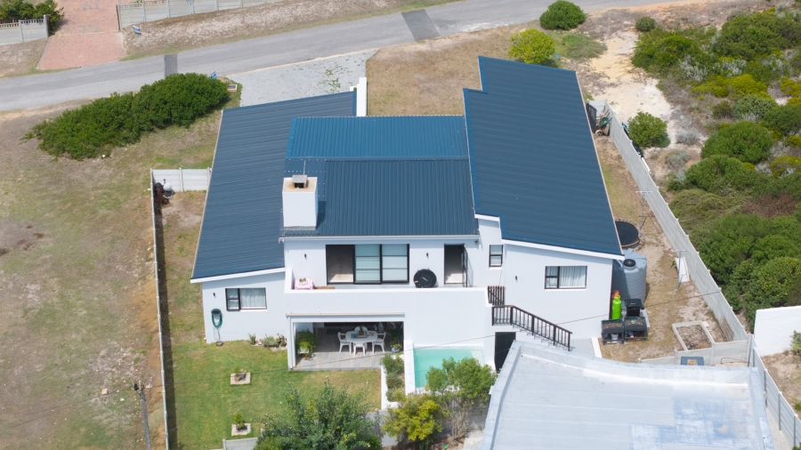 6 Bedroom Property for Sale in Agulhas Western Cape